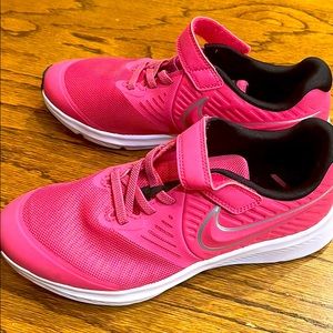 Girls size 3 pink Nike running shoes
